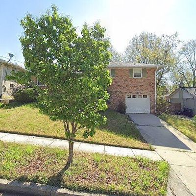 4204 Blacksnake Dr, Temple Hills, MD 20748