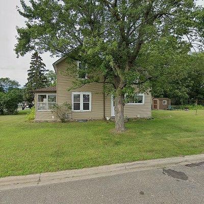 421 Western Ln, Anoka, MN 55303