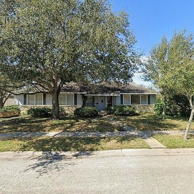 426 Claremore St, Corpus Christi, TX 78412