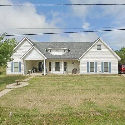 426 Merritt St, Waveland, MS 39576