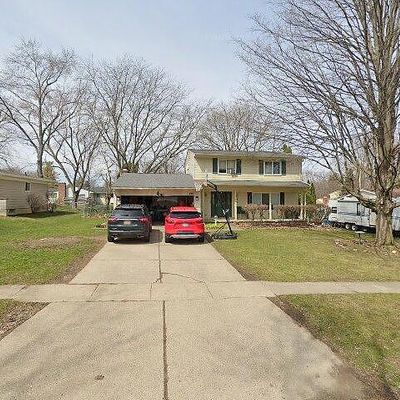 426 Sleepy Hollow Dr, Flushing, MI 48433