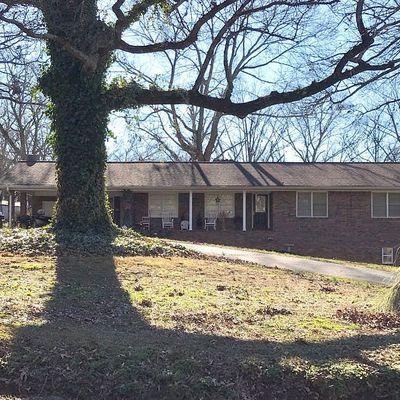 4268 Holly Springs Rd, Gillsville, GA 30543