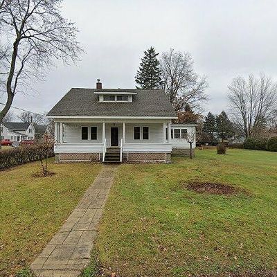 430 Green St, Algonac, MI 48001