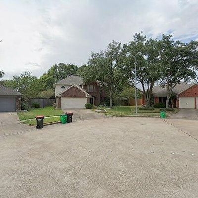 4302 Pristine Dr, Fresno, TX 77545