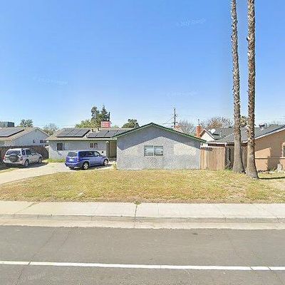 4327 N Millbrook Ave, Fresno, CA 93726