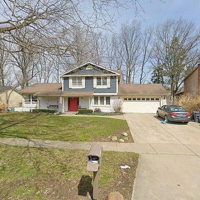 433 Dutch Mill Dr, Flushing, MI 48433