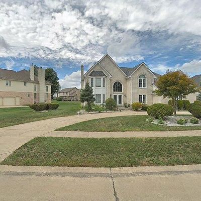 43341 Tuscany Dr, Sterling Heights, MI 48314