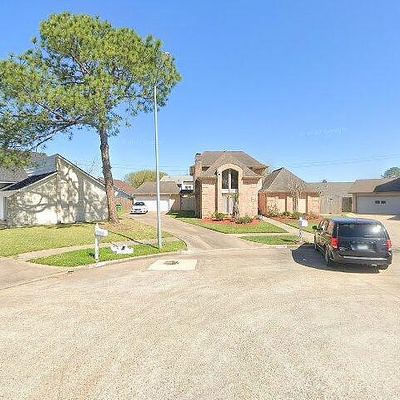 3402 Chadwell Glen Ln, Houston, TX 77082