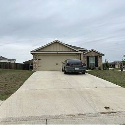 341 Forest Moon Ln, Kyle, TX 78640