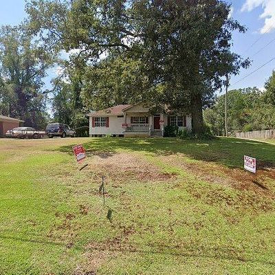 341 S Dunn St, Eupora, MS 39744