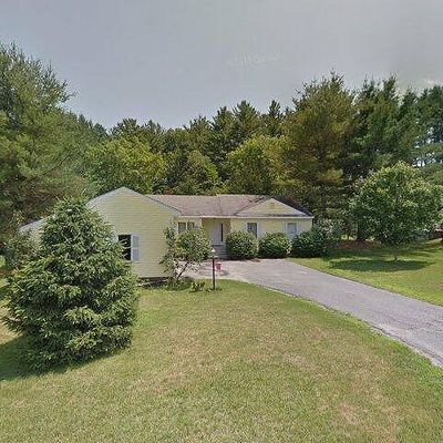 342 Colonial Dr, White River Junction, VT 05001