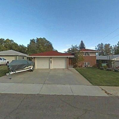 352 Sunset St, Green River, WY 82935