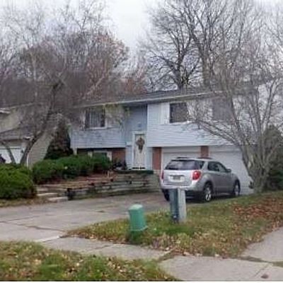 3525 Gingersnap Ln, Lansing, MI 48911