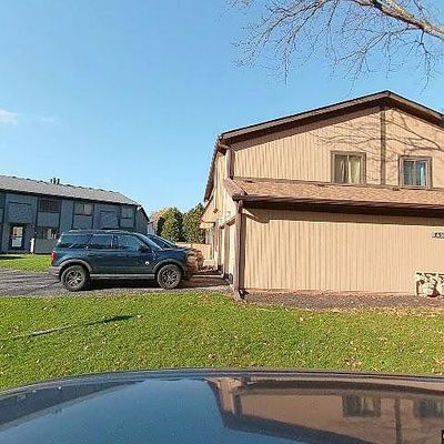 35293 S Turtle Trl, Willoughby, OH 44094