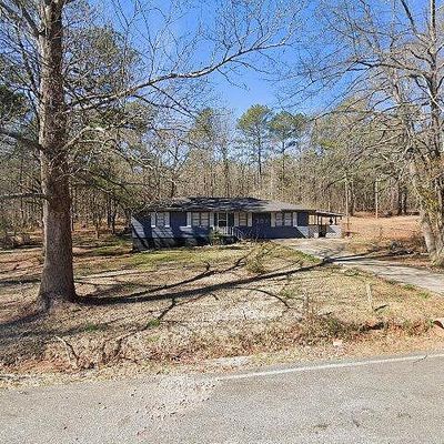 36 Crest Rd, Griffin, GA 30224