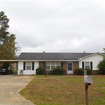 36 Park Ln, Selma, AL 36701