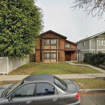 3636 Redwood Ave, Los Angeles, CA 90066