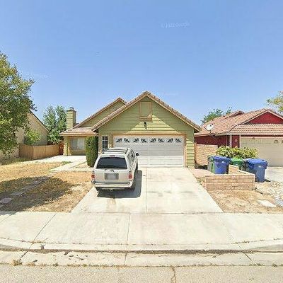 36843 Hillcrest Dr, Palmdale, CA 93552