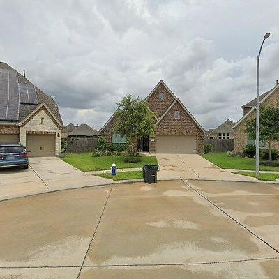 3701 Timber Grove Ct, Pearland, TX 77584