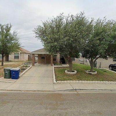 3705 Nubes Dr, Laredo, TX 78046