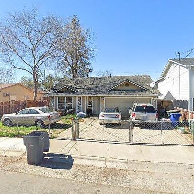 3710 44 Th St, Sacramento, CA 95820