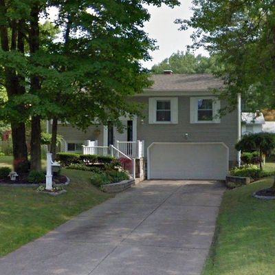 3715 Bryant Dr, Youngstown, OH 44511