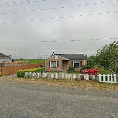 3781 Grizzly Bluff Rd, Ferndale, CA 95536