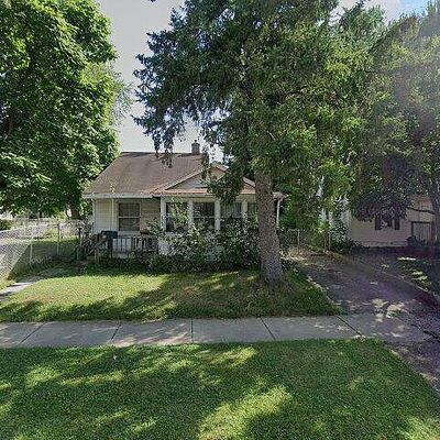 3805 Brown St, Flint, MI 48532