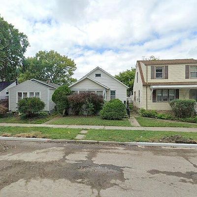 3814 17 Th St, Wyandotte, MI 48192