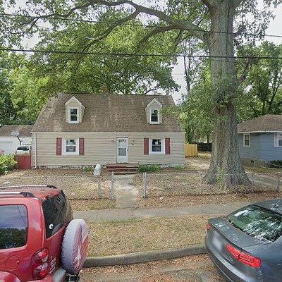 4931 Woolsey St, Norfolk, VA 23513