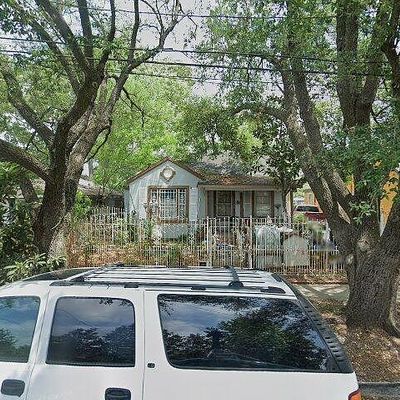 4943 Bell St, Houston, TX 77023