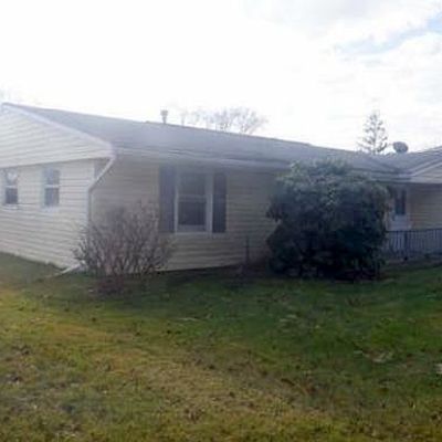 50 Pamela Dr, Binghamton, NY 13901