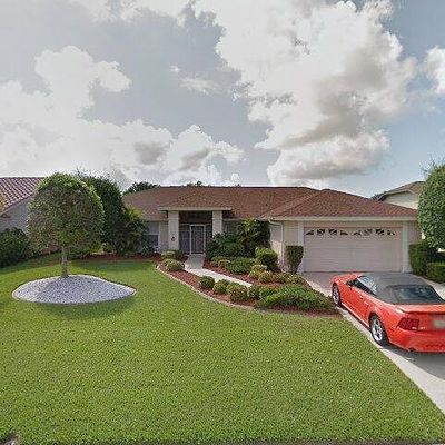 5008 Southern Pine Cir, Venice, FL 34293