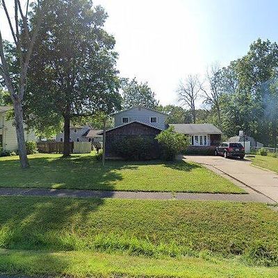 502 Maple Ave, Sheffield Lake, OH 44054