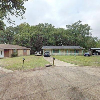 5024 Potomac Dr, Pascagoula, MS 39581