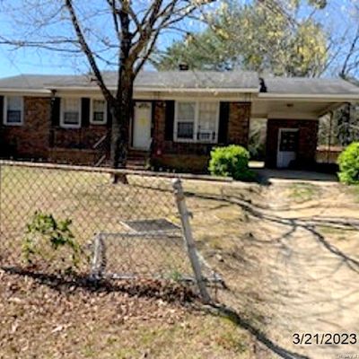 5027 Onslow St, Fayetteville, NC 28311