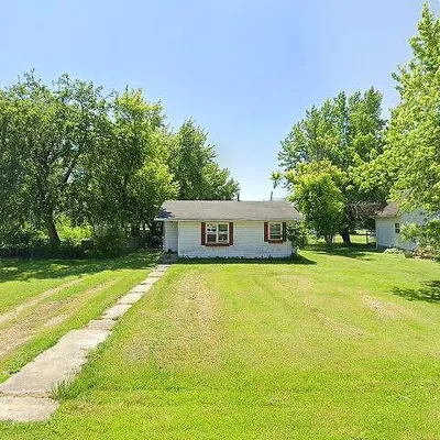 503 E 3 Rd St, Laddonia, MO 63352