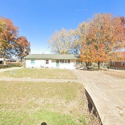 504 W Pickens Rd, Pea Ridge, AR 72751