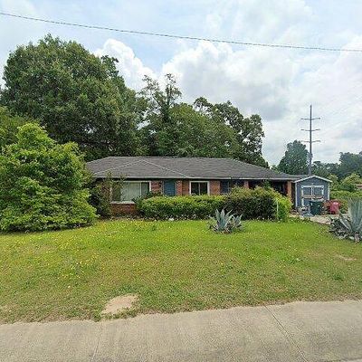 5088 Bloomfield Rd, Macon, GA 31206