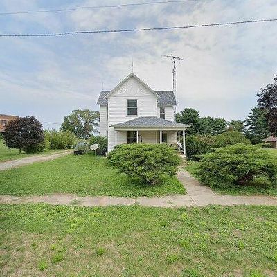 509 Maple St, Redmon, IL 61949