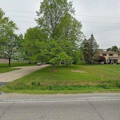 5148 W Dunbar Rd, Monroe, MI 48161