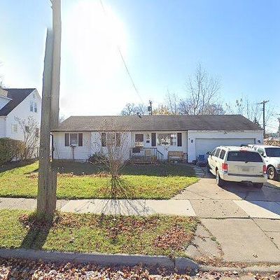 52 E Shevlin Ave, Hazel Park, MI 48030