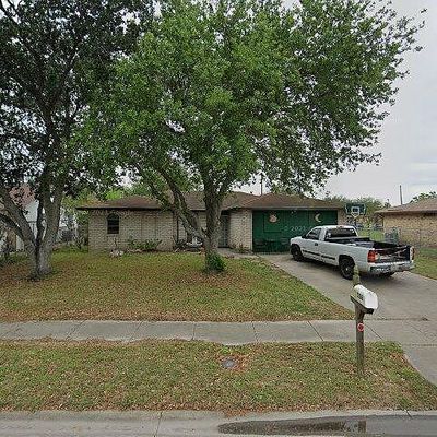 5206 Larcade Dr, Corpus Christi, TX 78415