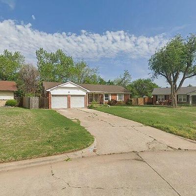 5208 Nw 46 Th Dr, Warr Acres, OK 73122