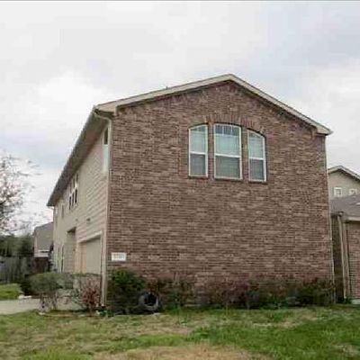 5216 Dauntless Dr, Houston, TX 77066