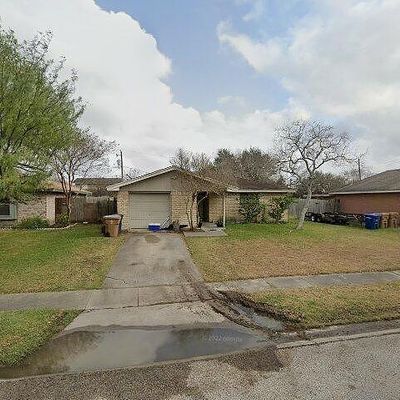 5234 Glenmont Dr, Corpus Christi, TX 78415