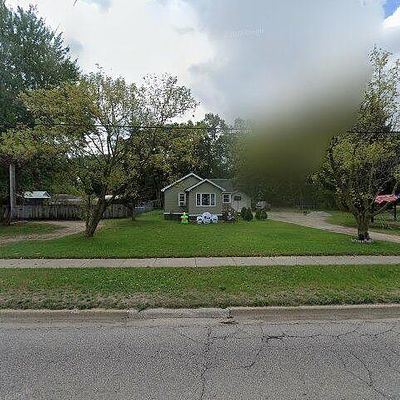 5237 E Apple Ave, Muskegon, MI 49442