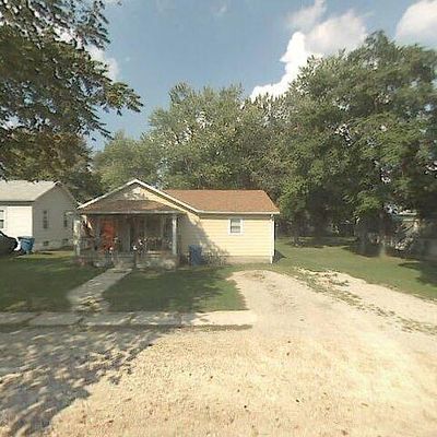 524 Miller Ave, Fostoria, OH 44830