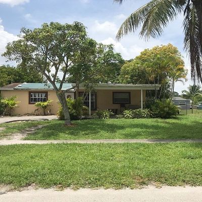 5286 Eadie Pl, West Palm Beach, FL 33407