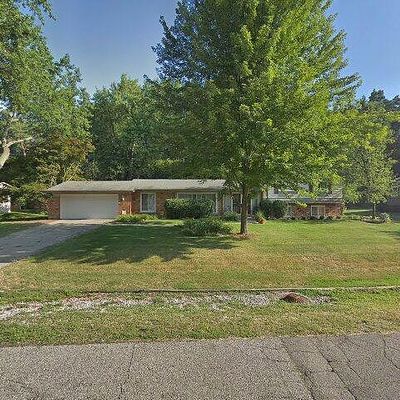 5288 N Pebblecreek Rd, West Bloomfield, MI 48322